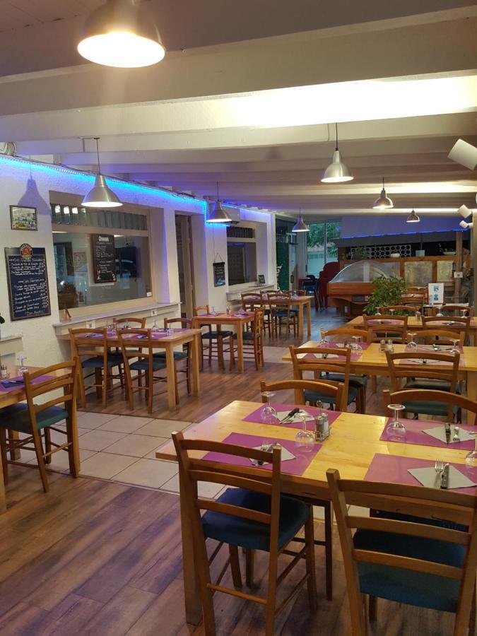 Le Sporting Hotel Beaumont-sur-Leze Luaran gambar